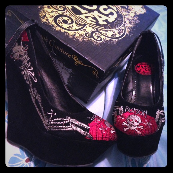Too fast High heels