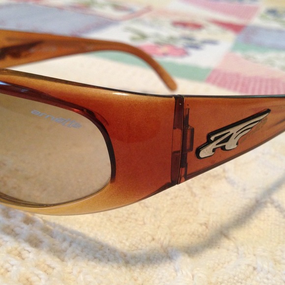 Bronze arnette sunglasses