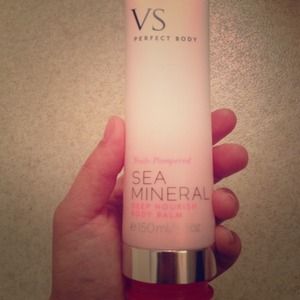 VS Perfect Body Sea Mineral Body Balm