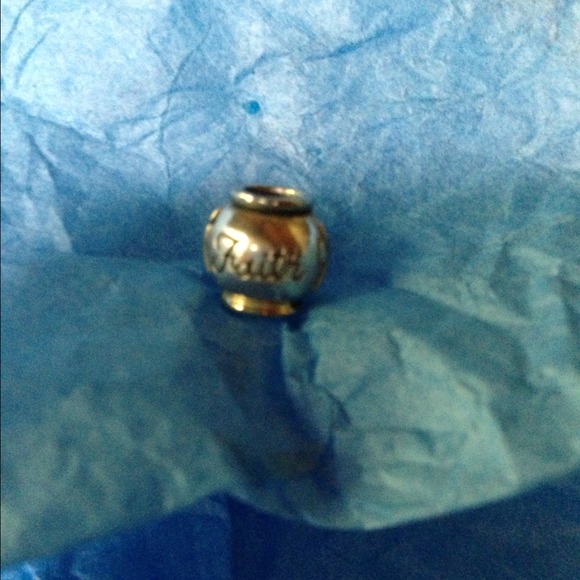 Bundle for a very sweet posh girl. @jazzsofistar