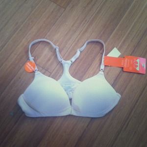 🚫SOLD🚫Brand new Warners bra (nude)