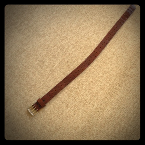 SOLD!!!!!!!! Brown leather three prong belt