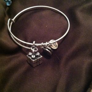 Alex and Ani bundle!