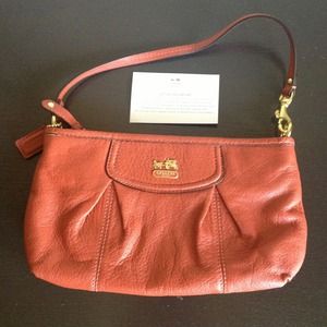 Summer COACH leather purse/clutch! NWOT