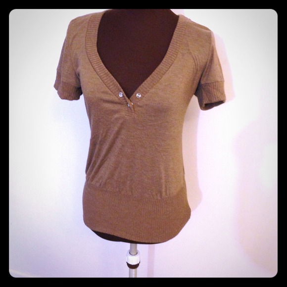 Light Brown/Tan Top from Buckle Sz L (Jrs)