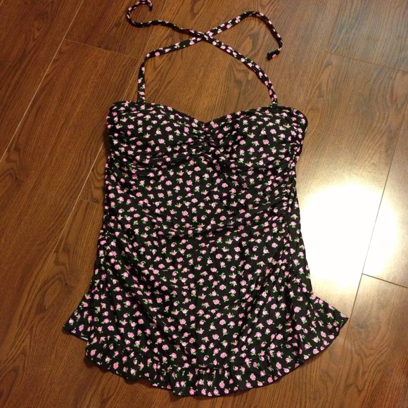 Vintage style plus size one piece swimsuit