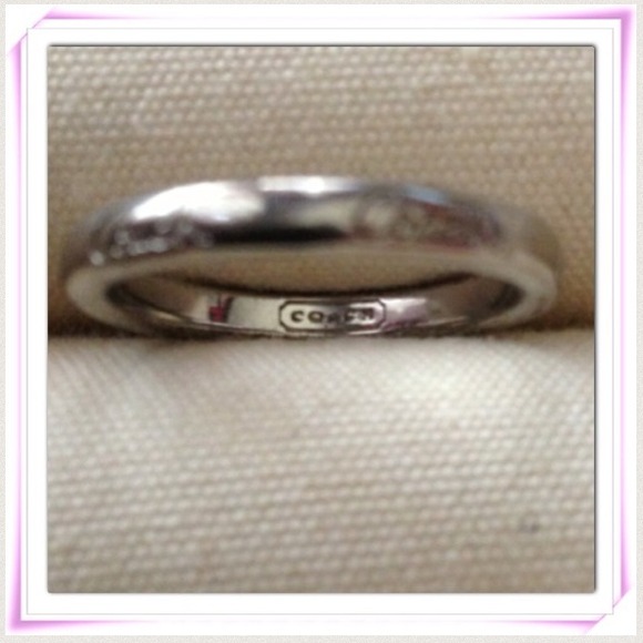 Authentic - Coach ring 💍 - Picture 3 of 3