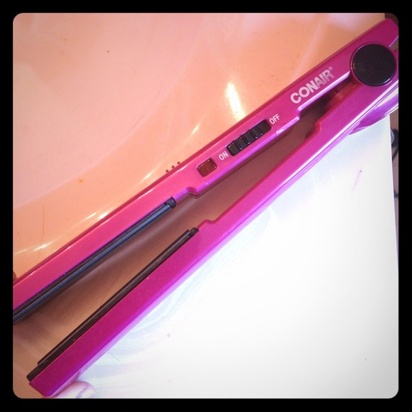 Conair straightener!