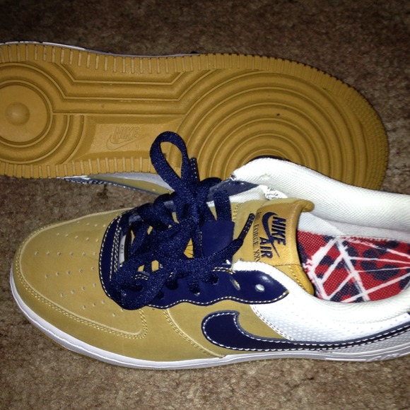 Brand new And almost new women's Nike Air Force 1s - Picture 3 of 4