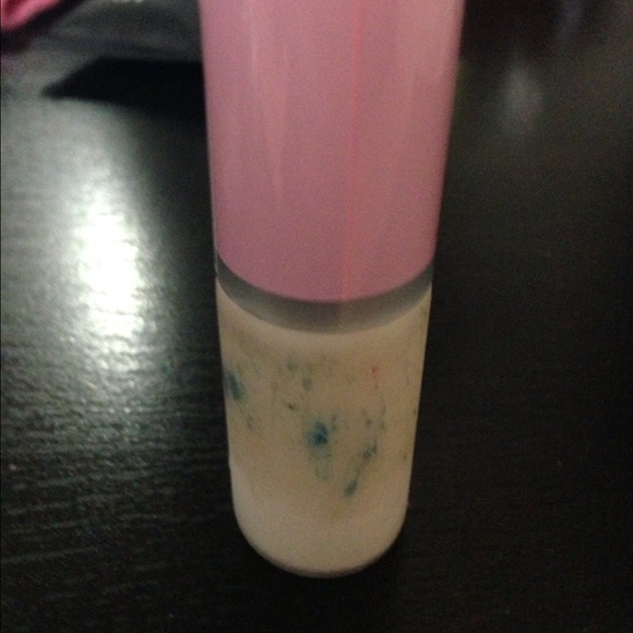 Primer - Picture 2 of 2