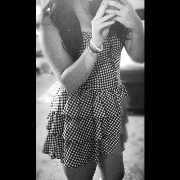 Checkered print dress - Picture 2 of 4