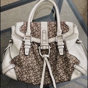 DKNY BAG!