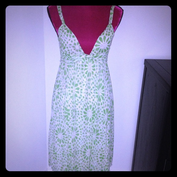 ***Sold***DVF Green/White Summer Gauze Dress