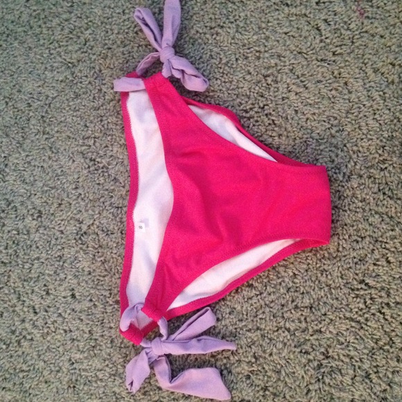 Hot Pink/ Purple Trim Push Up Bikini - Picture 3 of 4