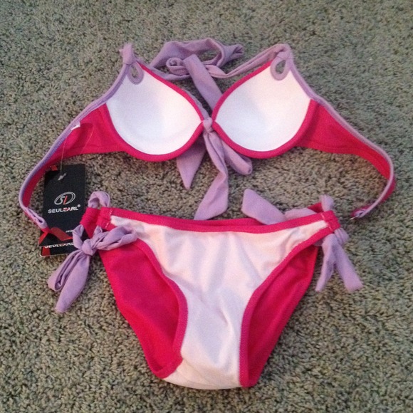 Hot Pink/ Purple Trim Push Up Bikini - Picture 4 of 4