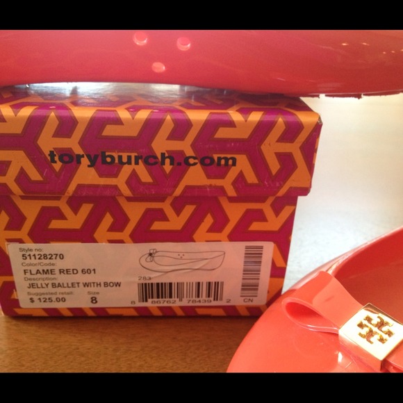 SOLD- authentic TB Jelly flats - Picture 4 of 4