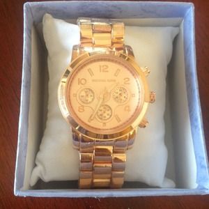 Michael Kors Rose Gold Watch oversize new replica