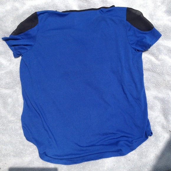 Blue shirt with mesh accents! - Picture 3 of 4