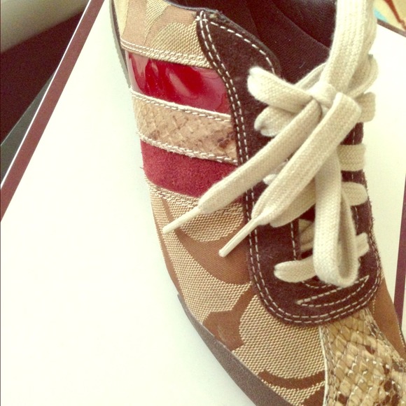 Authentic Coach Sneaker