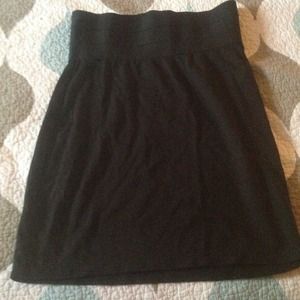 Black pencil skirt