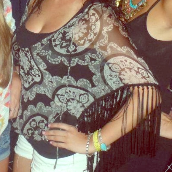 SOLD**** Boston proper fringe top