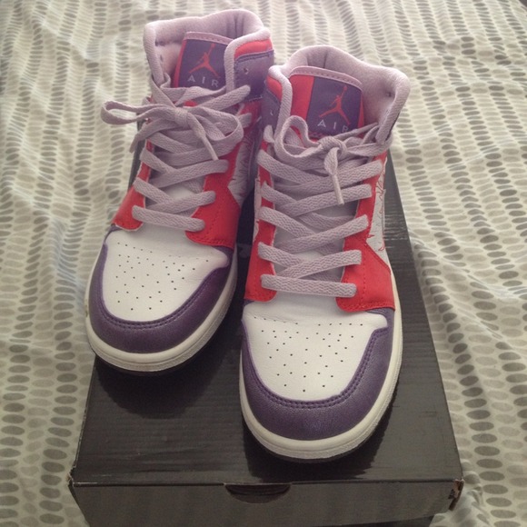 🚫SOLD🚫Girls Jordan 1