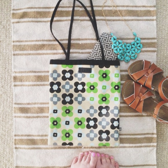 SOLD - Cute Floral Canvas Tote