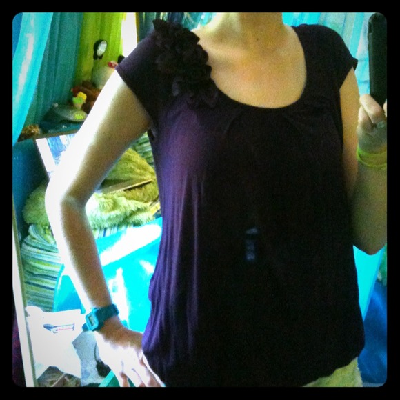 TRADED Dark Purple Flowy Bubble Top
