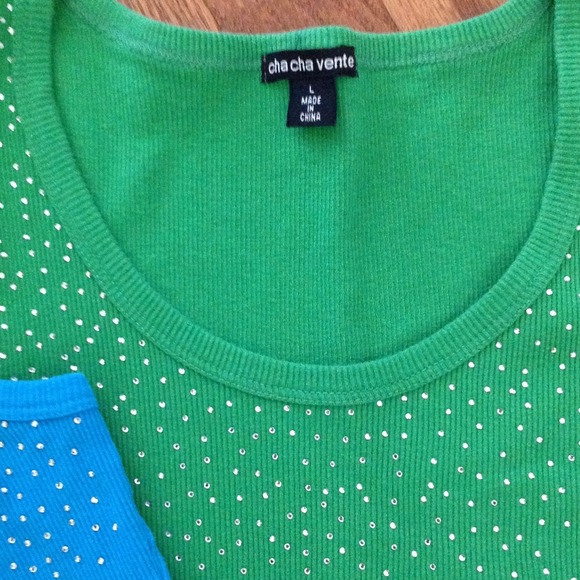 BUNDLE FOR ROSE!!  2 tops ,size L - Picture 3 of 3