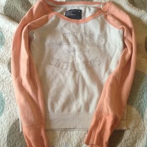 American eagle crew neck sweater