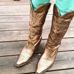 Gold CowGirl Boots by Groove
