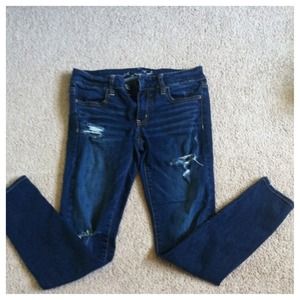 American eagle distressed jeggings