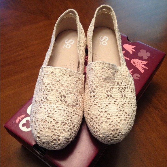 Ivory Woven Espadrilles - Picture 1 of 2