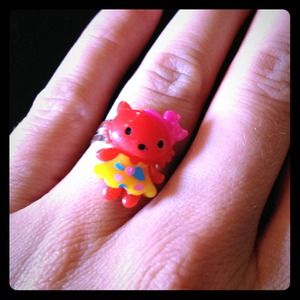 Kitty ring