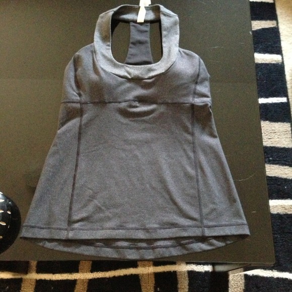 Lulu lemon scoop neck grey workout top
