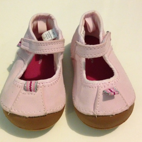 Baby girl crib shoes ❤