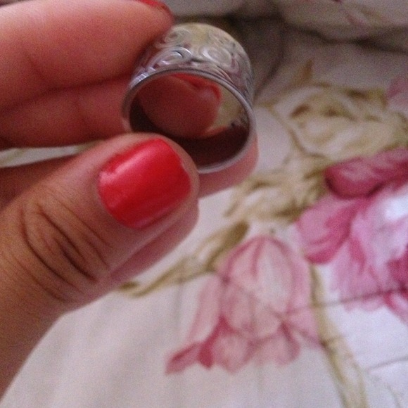 Women's fashion ring - Picture 3 of 3