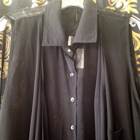 Sheer, black chiffon, sleeveless, button down top - Picture 4 of 4