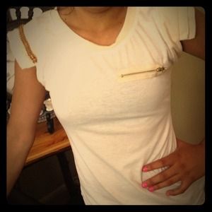 Cream top with zipper