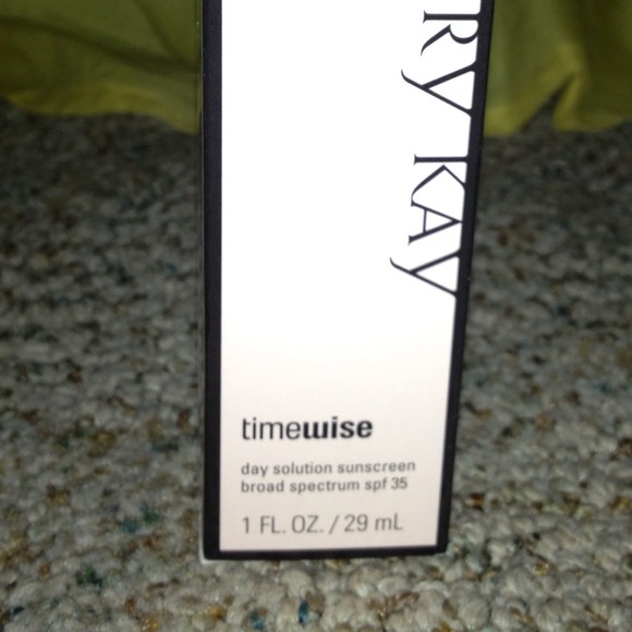 Mary Kay day solution