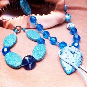 Wooden Turquoise color beaded Heart set Handmade💎