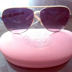 Juicy Couture Aviator Sunglasses🎆REDUCED🎊