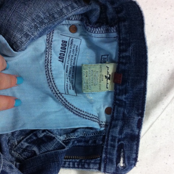 🌟REDUCED🌟7 for all Mankind jeans - Picture 4 of 4