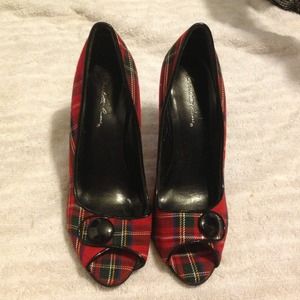 Plaid heels
