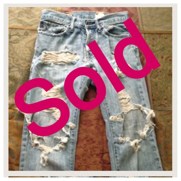 🚨SOLD🚨A&F - Picture 1 of 4