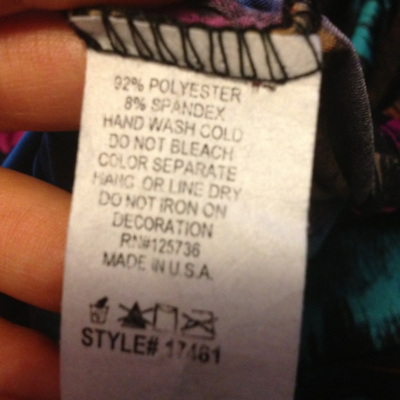 Patterned Top - Picture 4 of 4