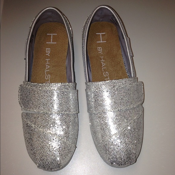H by halston Janice flat. Toms inspired. Bakers - Picture 2 of 4