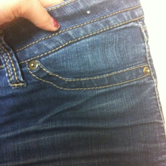 Capris - Picture 4 of 4