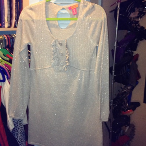 Light sweater sparkle tunic!