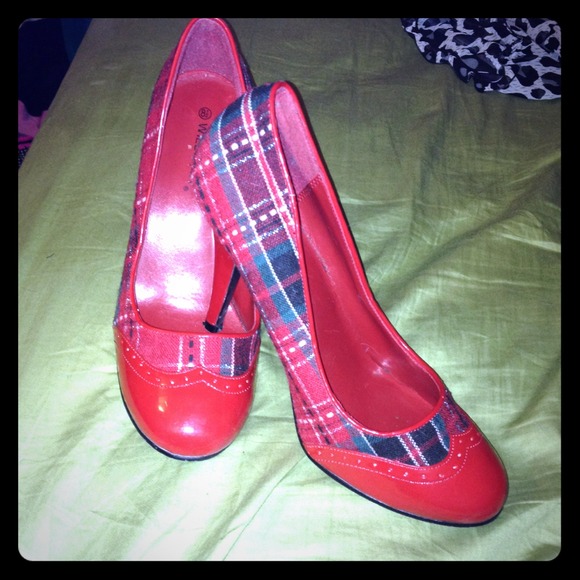 Cute, red plaid 3 inch heels.